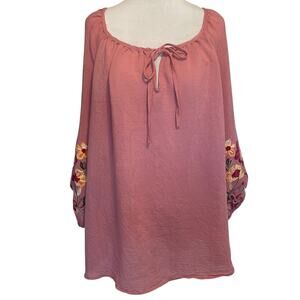 Olivia & Martin Embroidered Boho Top Womens Size 1X Mauve Peasant Floral Blouse